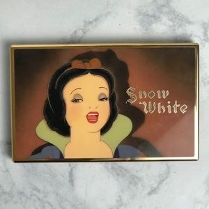 Besame Snow White Eyeshadow Palette